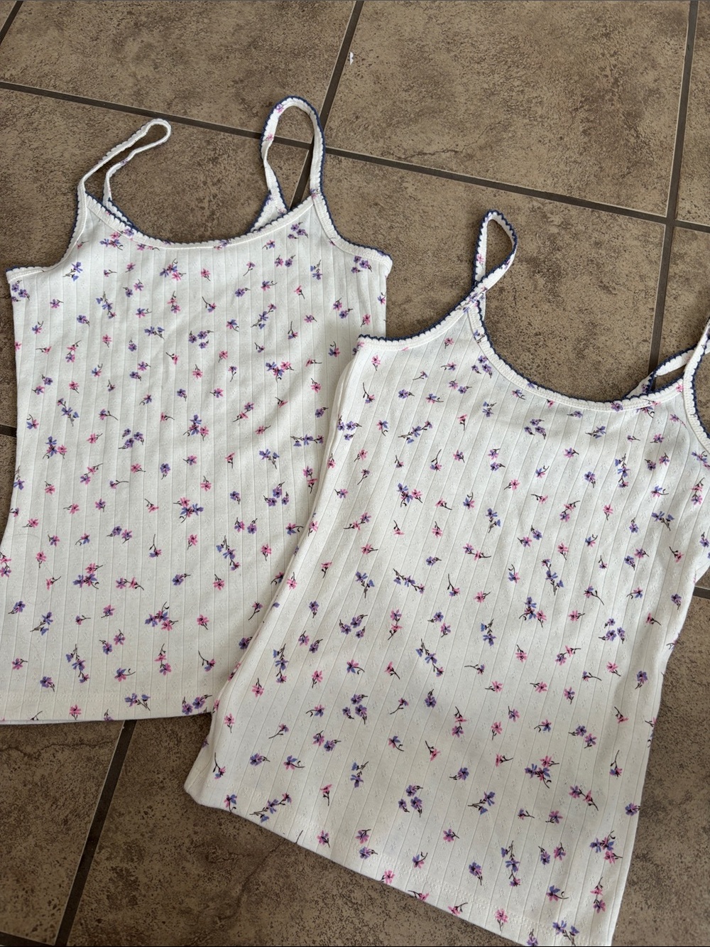 Women’s Size Small No Boundaries White Floral Ribbed Cami Tank Top - Set of 2